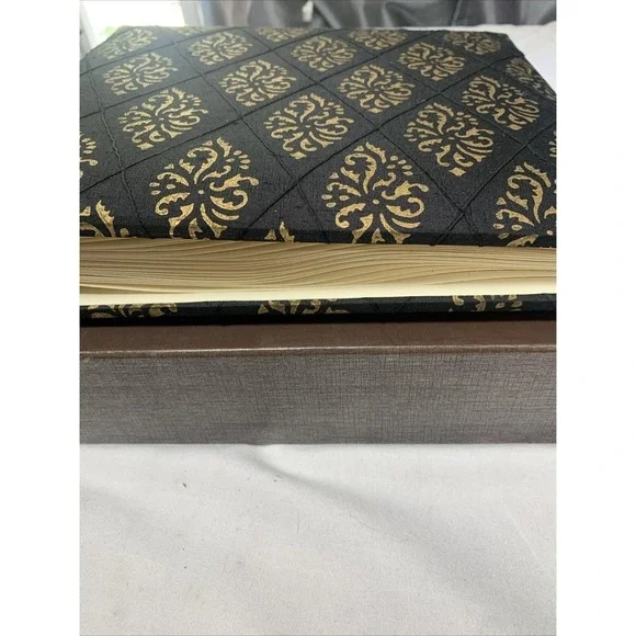 Vtg Lg New Photo Album Holds 40 4x6 Photos 11x9.5x2 in Fabric Cover Brown Gold - Picture 5 of 7
